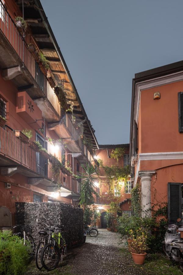 Suite Alzaia By Icasamia It มิลาน ภายนอก รูปภาพ