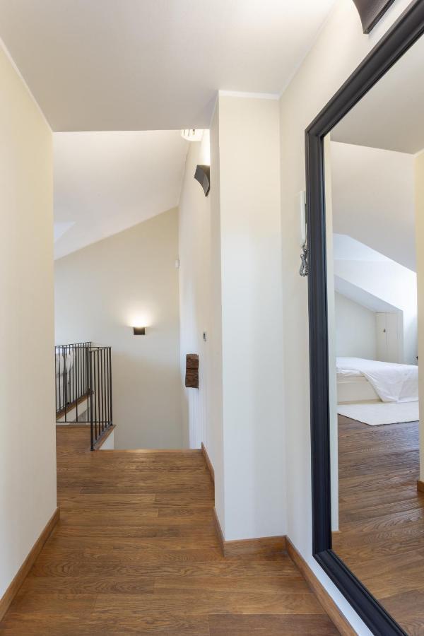 Suite Alzaia By Icasamia It มิลาน ภายนอก รูปภาพ